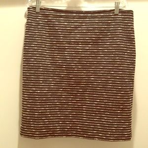 Versatile pencil skirt for work!
